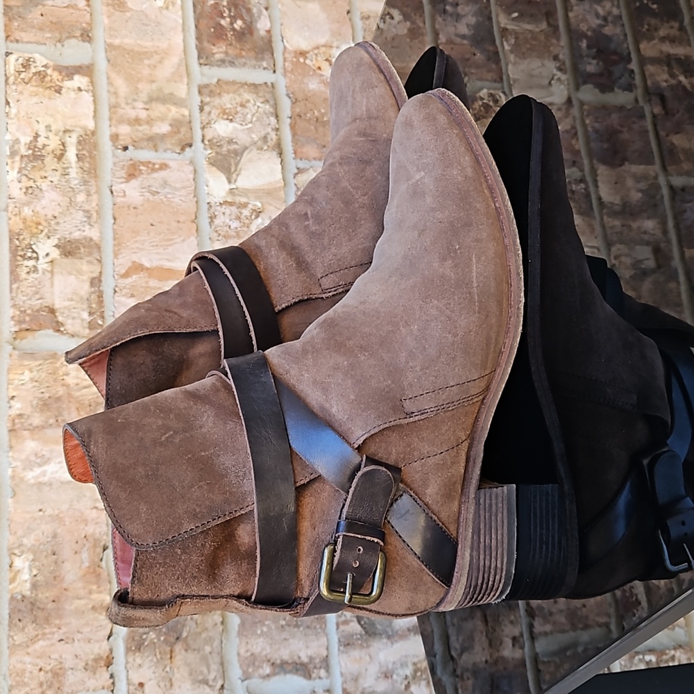 SeeByChloe Brown Ankle Boots sz 38